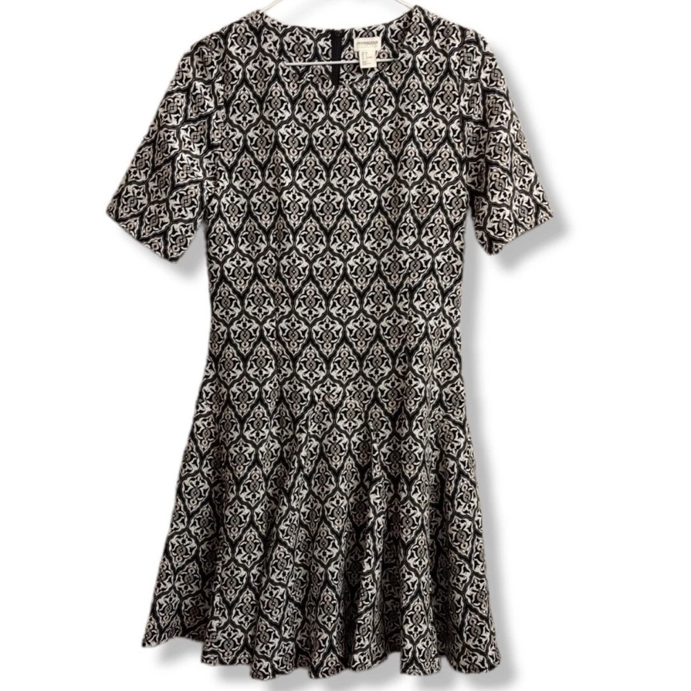 H&M Conscious Collection Black and White Fit and Flare Mini Dress‎ Crew Neck